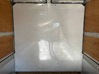 いすゞフォワードアルミウイング中型（4t）[写真09]