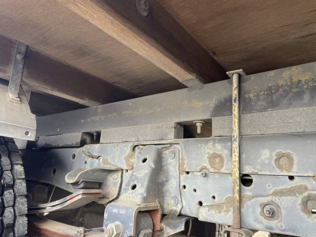 いすゞエルフクレーン6段小型（2t・3t）[写真23]