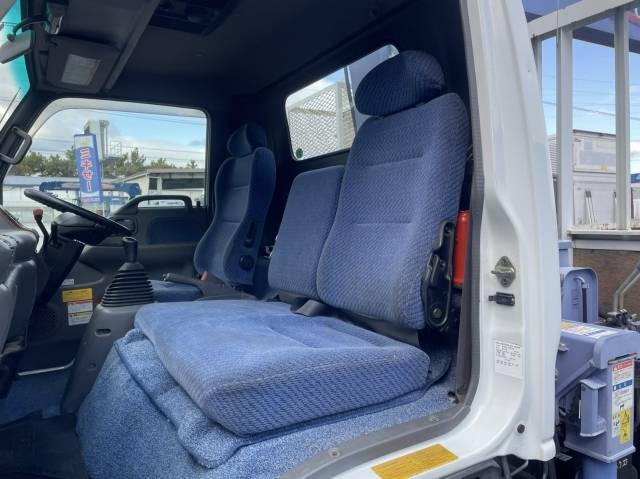 いすゞエルフクレーン6段小型（2t・3t）[写真31]