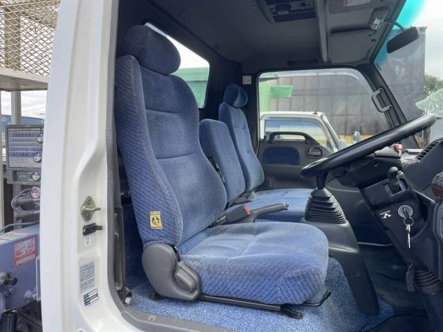 いすゞエルフクレーン6段小型（2t・3t）[写真32]