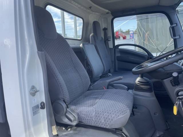 いすゞエルフ平ボディ小型（2t・3t）[写真34]