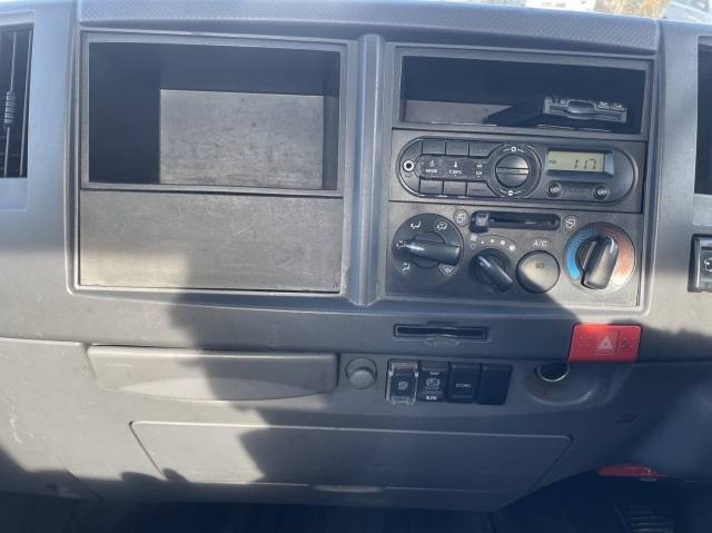 いすゞエルフ平ボディ小型（2t・3t）[写真39]