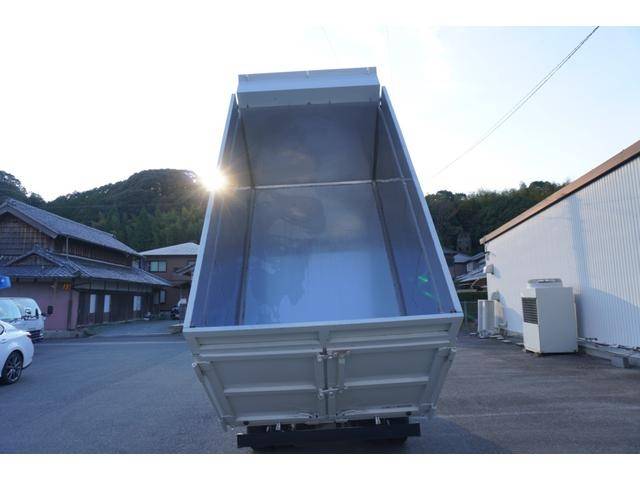 三菱ふそうキャンター深ダンプ（土砂禁ダンプ）小型（2t・3t）[写真07]