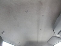 三菱ふそうキャンター平ボディ小型（2t・3t）[写真13]