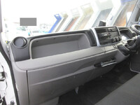 三菱ふそうキャンター平ボディ小型（2t・3t）[写真23]