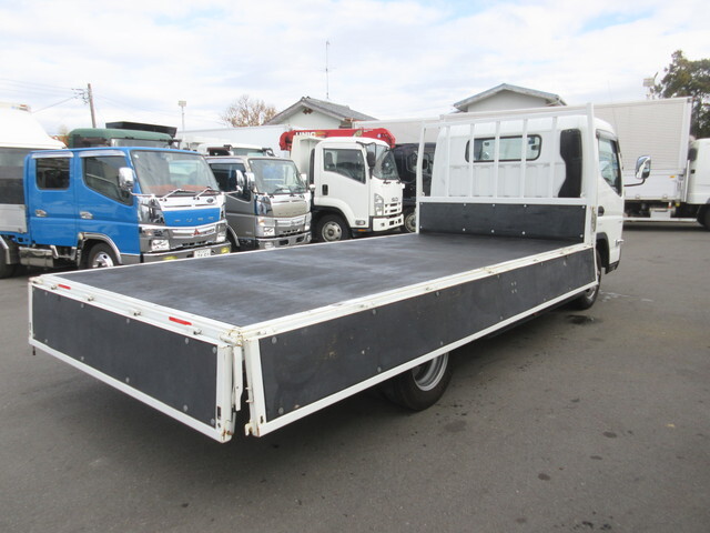 三菱ふそうキャンター平ボディ小型（2t・3t）[写真29]