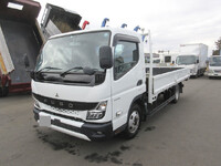 三菱ふそうキャンター平ボディ小型（2t・3t）[写真04]