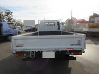 三菱ふそうキャンター平ボディ小型（2t・3t）[写真05]