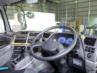 日産クオントレーラーヘッド（トラクターヘッド）大型（10t）[写真27]