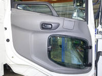 日産クオントレーラーヘッド（トラクターヘッド）大型（10t）[写真29]