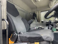 日野プロフィアダンプ大型（10t）[写真29]