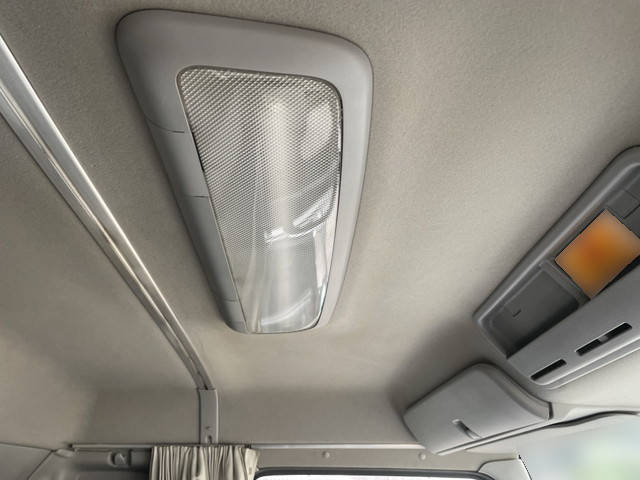 日野プロフィアダンプ大型（10t）[写真31]