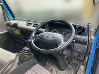 いすゞエルフダンプ小型（2t・3t）[写真24]