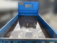 いすゞエルフダンプ小型（2t・3t）[写真08]