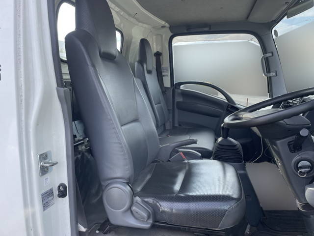 いすゞエルフ平ボディ小型（2t・3t）[写真23]