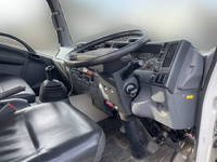 いすゞエルフ平ボディ小型（2t・3t）[写真26]