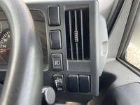 いすゞエルフ平ボディ小型（2t・3t）[写真33]