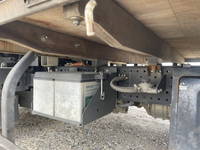 いすゞエルフ平ボディ小型（2t・3t）[写真09]