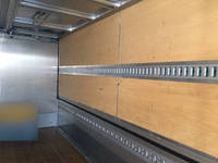 三菱ふそうキャンターアルミウイング小型（2t・3t）[写真13]