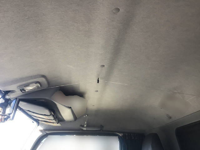 三菱ふそうキャンターアルミウイング小型（2t・3t）[写真24]