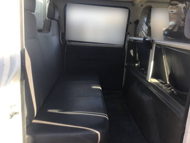 いすゞエルフダブルキャブ・ダンプ小型（2t・3t）[写真21]