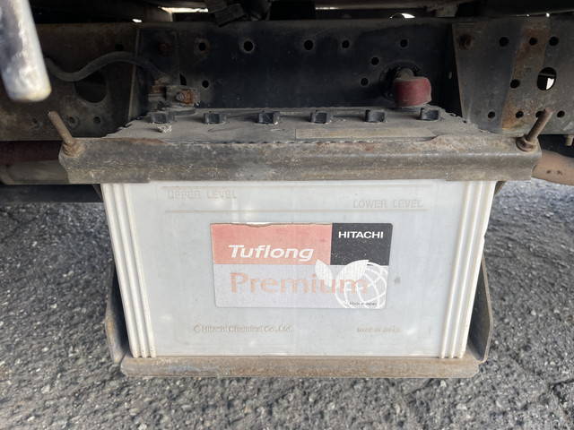 日産アトラス平ボディ小型（2t・3t）[写真15]