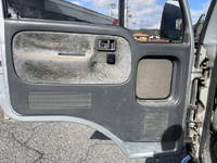 日産アトラス平ボディ小型（2t・3t）[写真27]