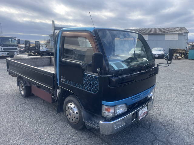 日産アトラス平ボディ小型（2t・3t）[写真03]