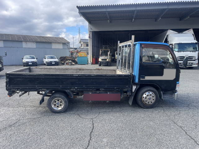 日産アトラス平ボディ小型（2t・3t）[写真06]
