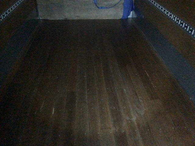 三菱ふそうキャンターアルミバン小型（2t・3t）[写真11]