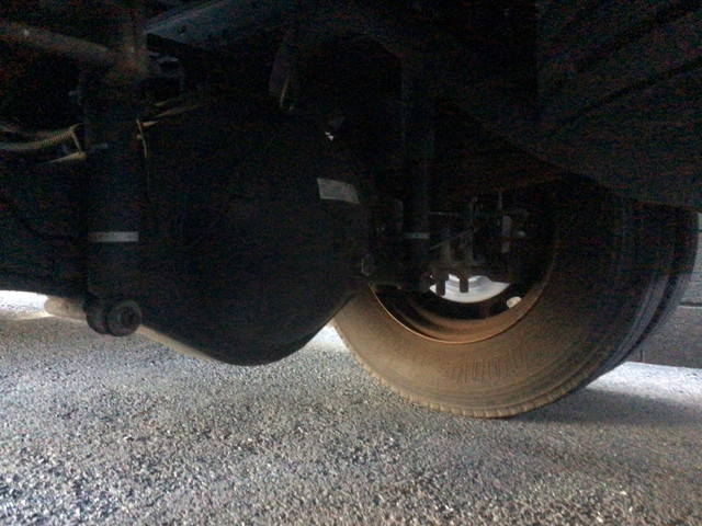 三菱ふそうキャンターアルミバン小型（2t・3t）[写真15]