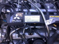 三菱ふそうキャンターアルミバン小型（2t・3t）[写真19]