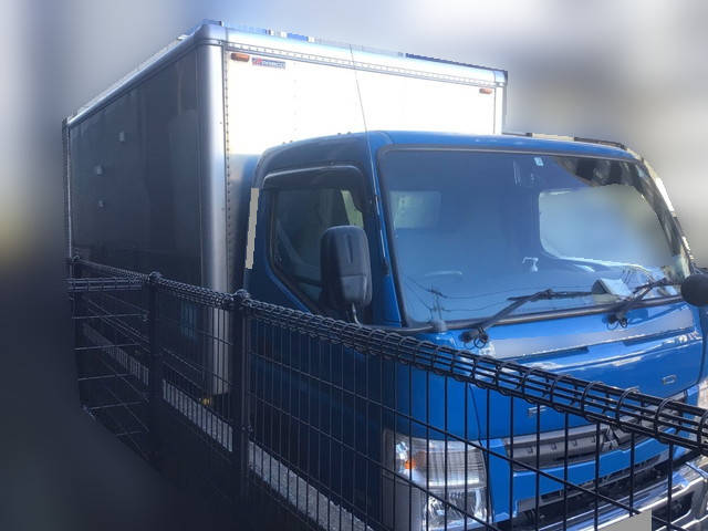 三菱ふそうキャンターアルミバン小型（2t・3t）[写真03]