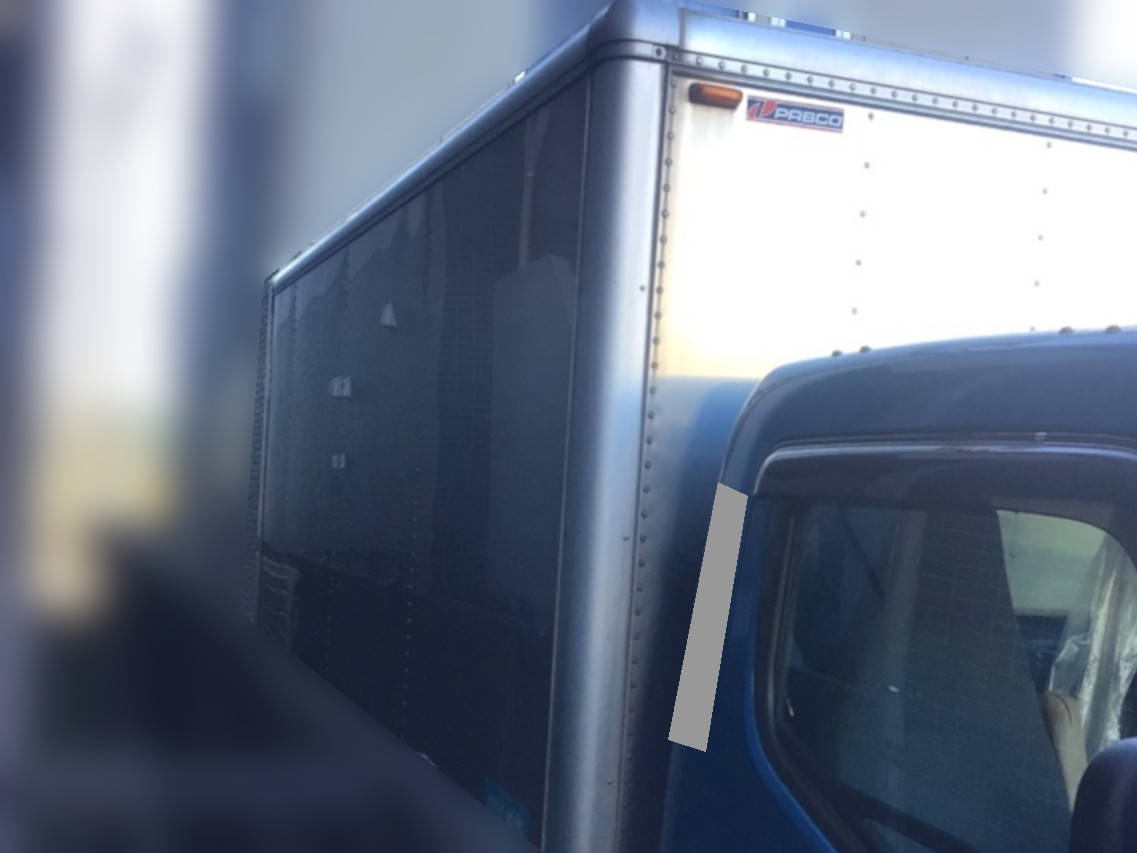 三菱ふそうキャンターアルミバン小型（2t・3t）[写真04]