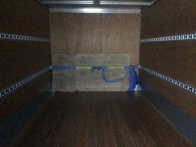 三菱ふそうキャンターアルミバン小型（2t・3t）[写真08]