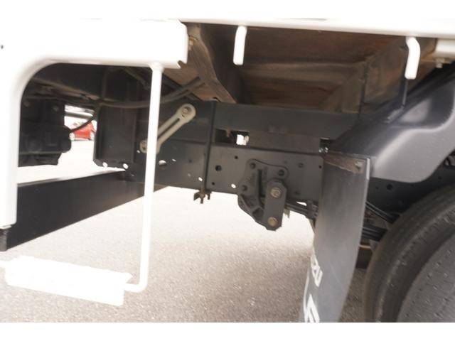 いすゞエルフ平ボディ小型（2t・3t）[写真15]