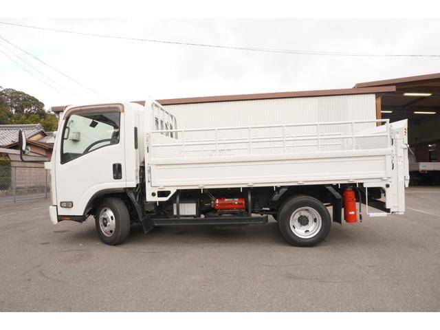 いすゞエルフ平ボディ小型（2t・3t）[写真06]