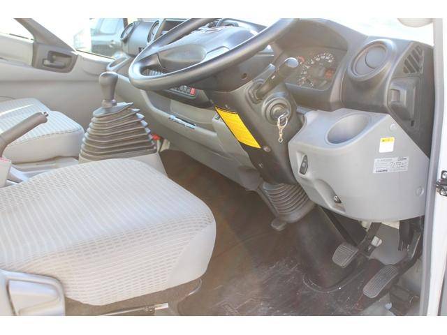 日野デュトロアルミウイング小型（2t・3t）[写真33]