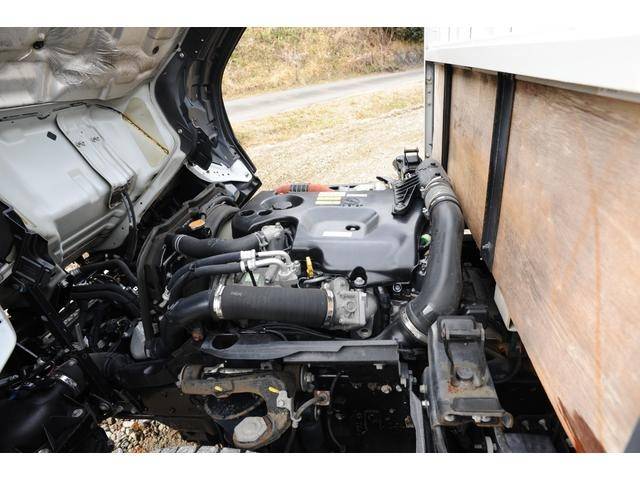 いすゞエルフ平ボディ小型（2t・3t）[写真12]