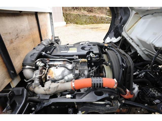 いすゞエルフ平ボディ小型（2t・3t）[写真27]