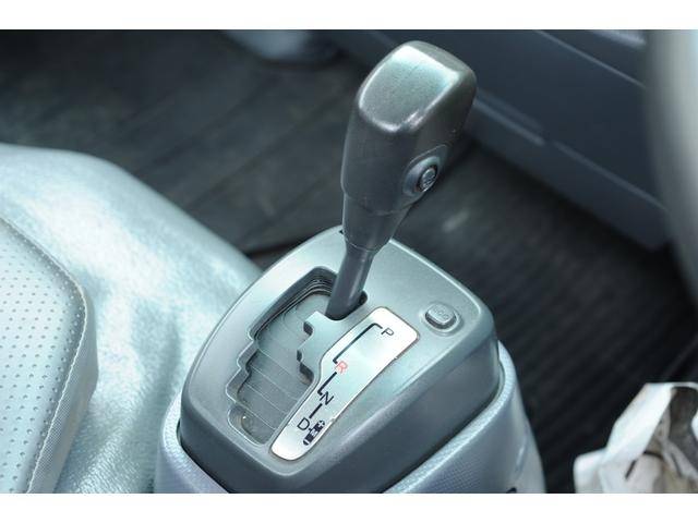 いすゞエルフ平ボディ小型（2t・3t）[写真32]