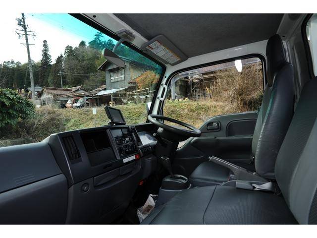 いすゞエルフ平ボディ小型（2t・3t）[写真38]