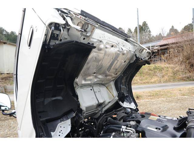 いすゞエルフ平ボディ小型（2t・3t）[写真07]