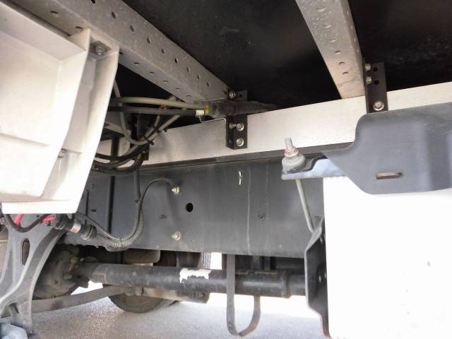 日野レンジャーアルミウイング中型（4t）[写真10]