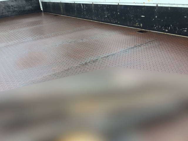 日野レンジャー平ボディ中型（4t）[写真10]