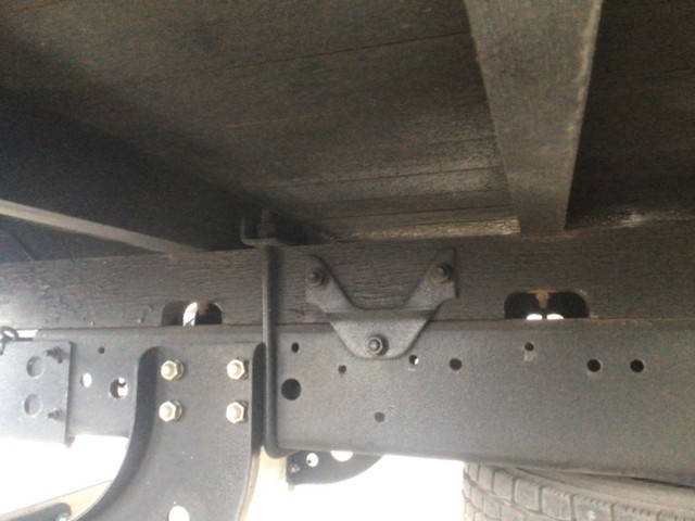 日野レンジャー平ボディ中型（4t）[写真16]