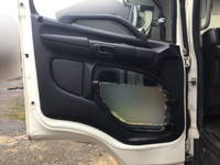 日野レンジャー平ボディ中型（4t）[写真27]