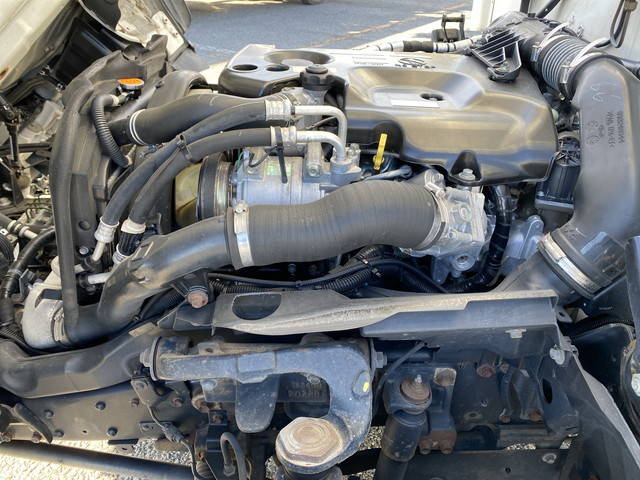 いすゞエルフ冷凍車（冷蔵車）小型（2t・3t）[写真21]