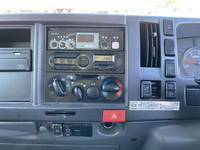 いすゞエルフ冷凍車（冷蔵車）小型（2t・3t）[写真35]