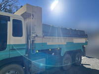 いすゞギガダンプ大型（10t）[写真15]